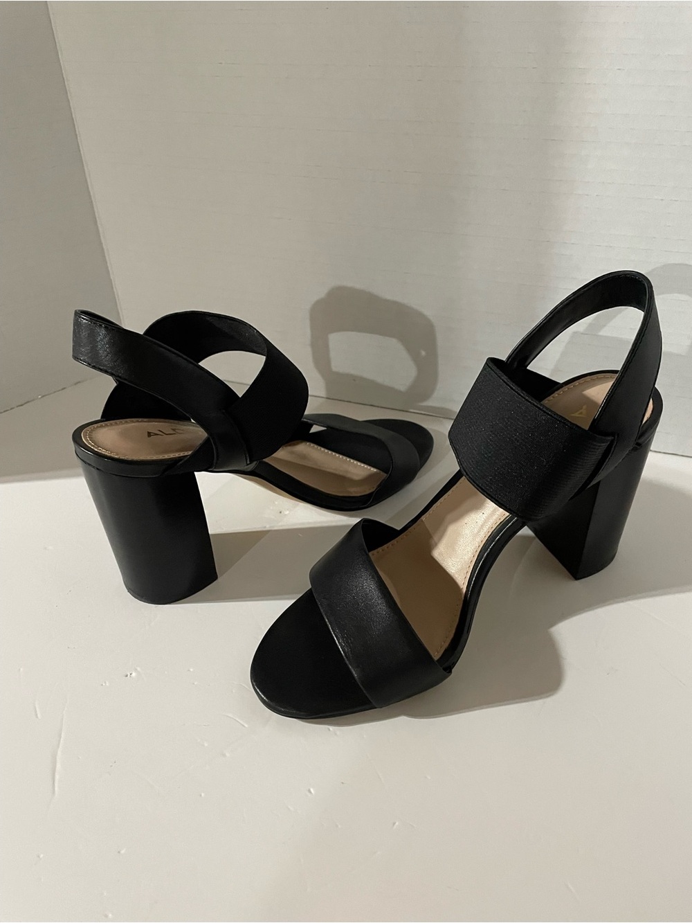 Aldo Black Elastic Strap Block Heel Sandals Size 6.5 US / 37 EU